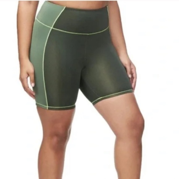 Good American The Dual Life Tonal Biker Shorts - Picture 1 of 8